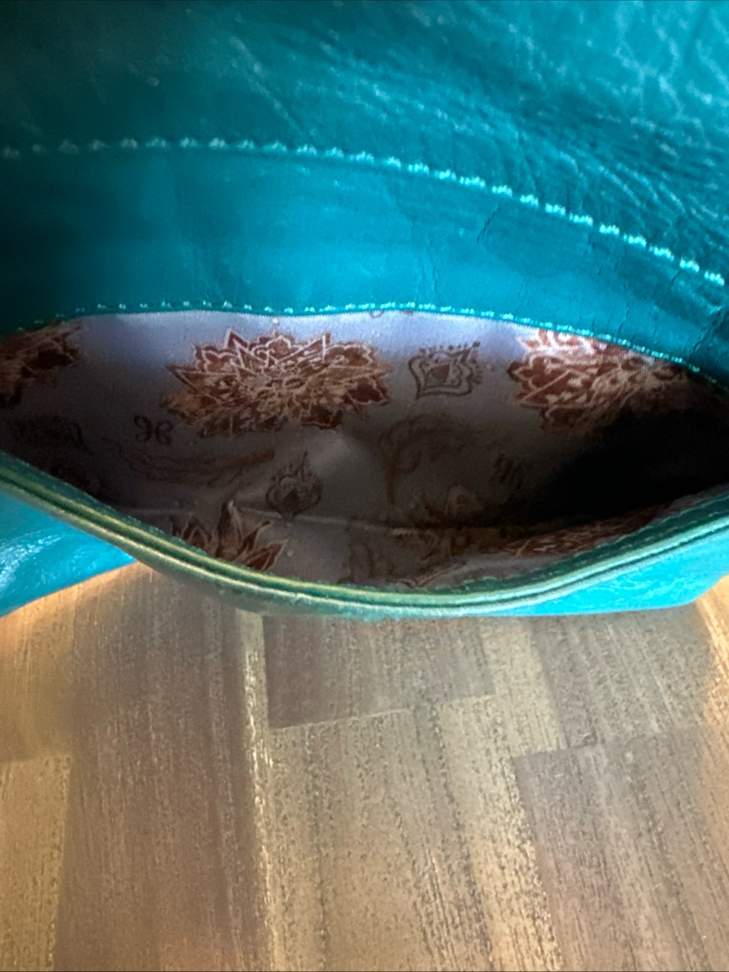 Hobo Teal Leather Crossbody Bag — image 3 of 6